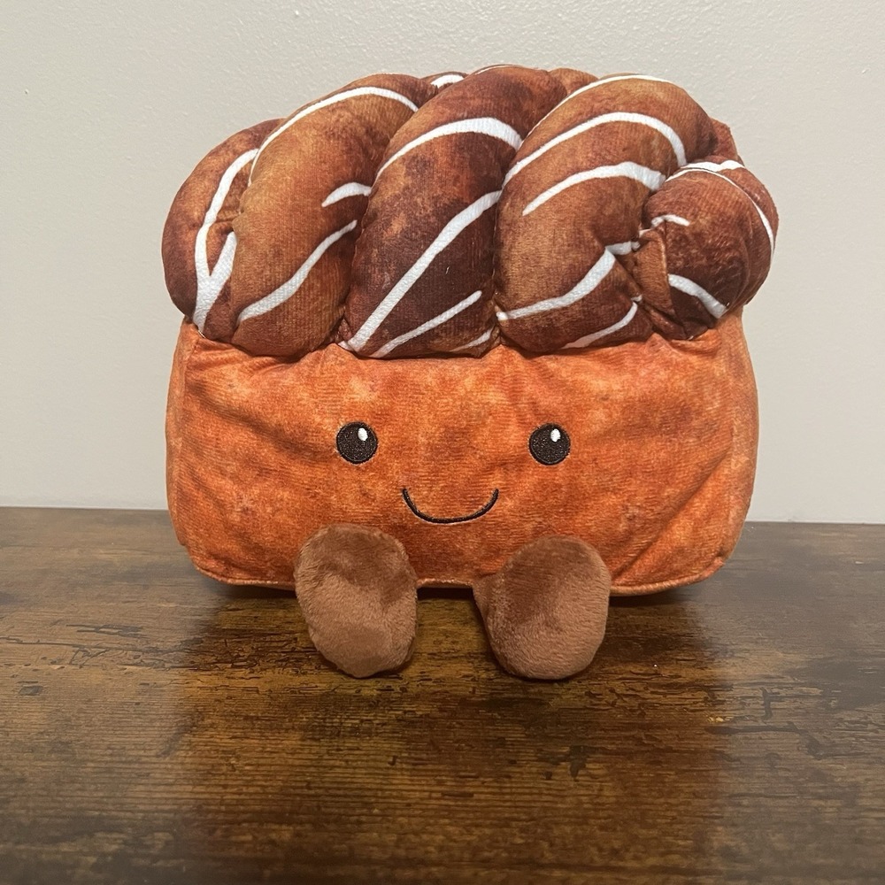 Dollywood Cinnamon Bread 8" Plush Stuffed Souvenir